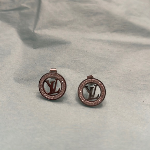 Jewelry - Fashion earrings